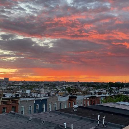 The Blue House! Modern+ Rooftop Deck+ Parking Baltimore Eksteriør bilde