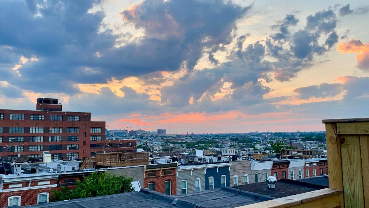 The Blue House! Modern+ Rooftop Deck+ Parking Baltimore Eksteriør bilde